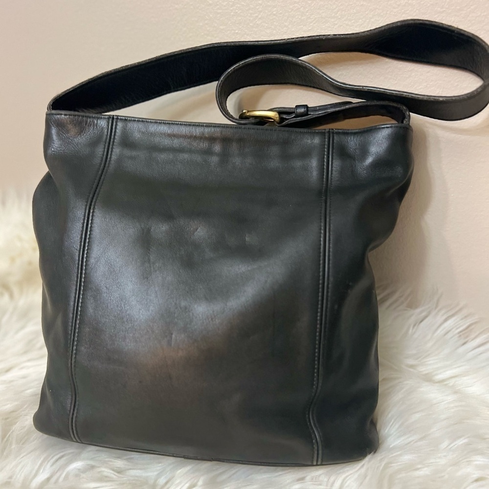 Vintage COACH ERICKSON
SOHO Black Leather Shoulder
Bag 4169